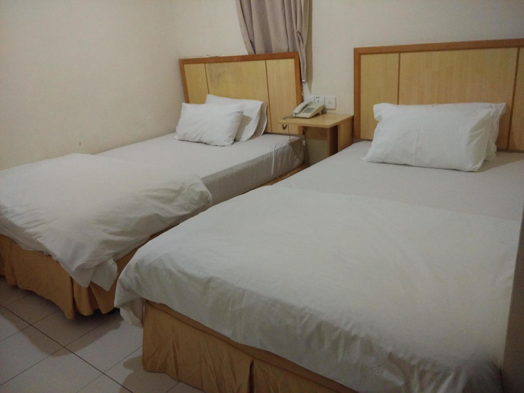 Fresh Hotel Bercham Ipoh Buitenkant foto