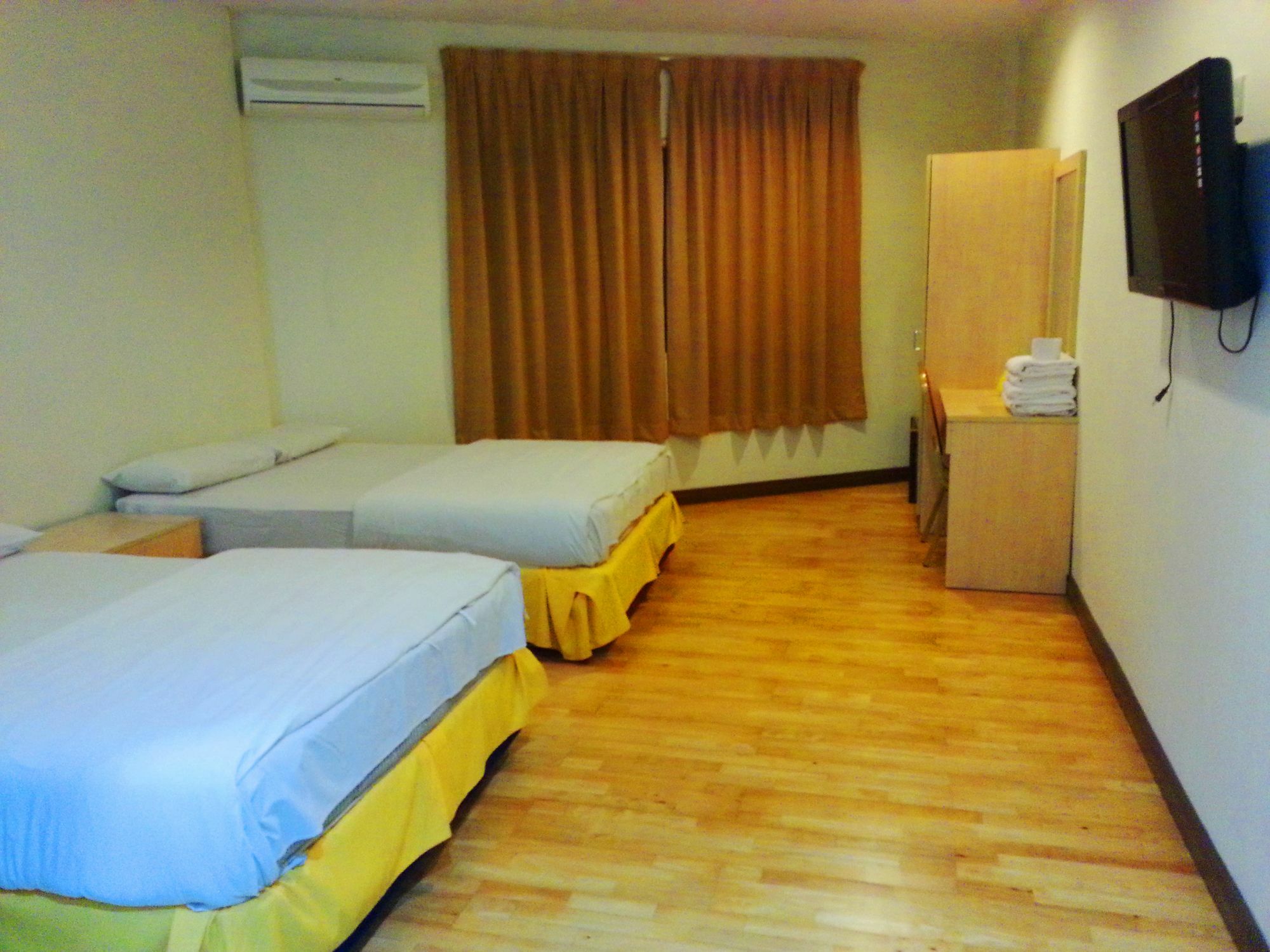 Fresh Hotel Bercham Ipoh Buitenkant foto